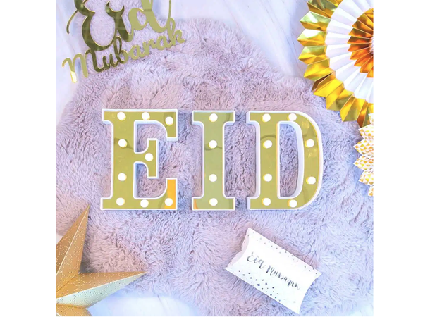 "EID" LED Bokstaver - Gull 3 LED lys bokstaver - 22cm 