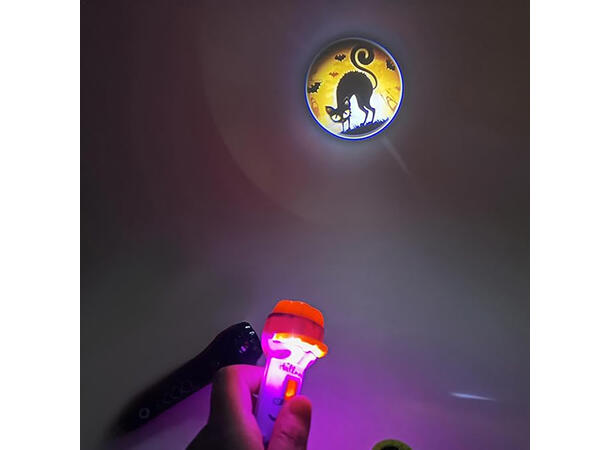 Mini lommelyk - prosjektor - 4 ass 1 Display med 12 lykter - 11,5cm 