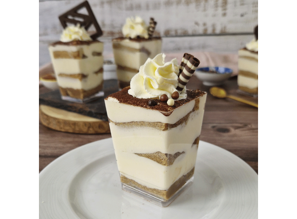 Kakestrøssel - Sjokoladekuler div farger 1 Pose med kakepynt - 70g 