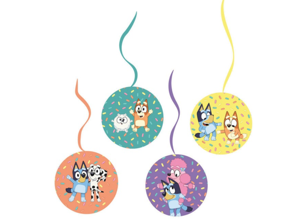 Bluey 4 Hengedekorasjoner  i papir - 61cm 